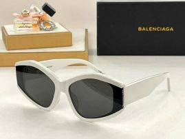 Picture of Balenciga Sunglasses _SKUfw56610619fw